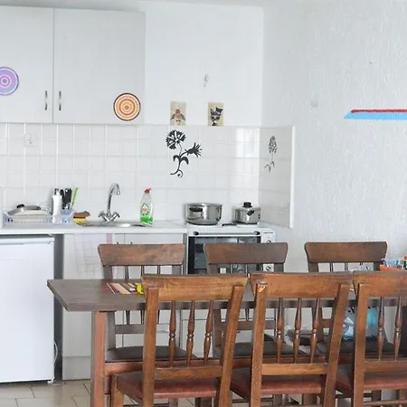 Arlen Aparthotel Limenas Chersonisou