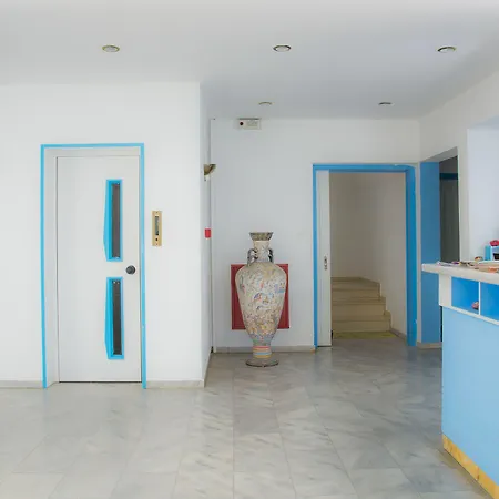 Arlen Aparthotel