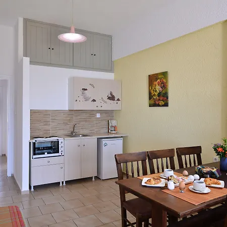 Hotel de apartamente Arlen Hersonissos (Crete)