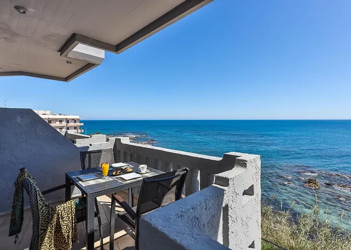 Apart-hotel Arlen Hersonissos (Crete)